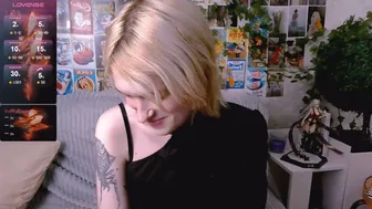Simona_rain fem cam chat