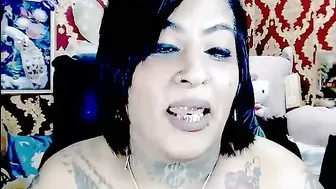 Indiancatz2 sex chat cam (11-16-2025)