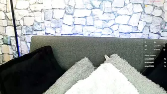 Mia_roux1 porn cam video posing on cam