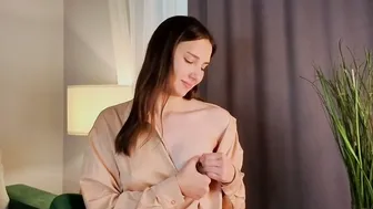 Sandili live webcam show 11-18-2025