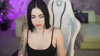 Anabel054 (11-18-2025)