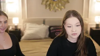 Kira0541 nude cam video 11/18/2025