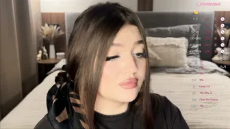 Moonrenata bigboobs - 11/19/2025
