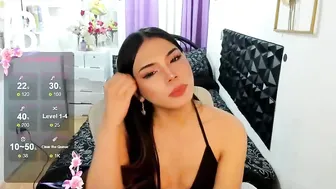 leighottie interactivetoy sex video