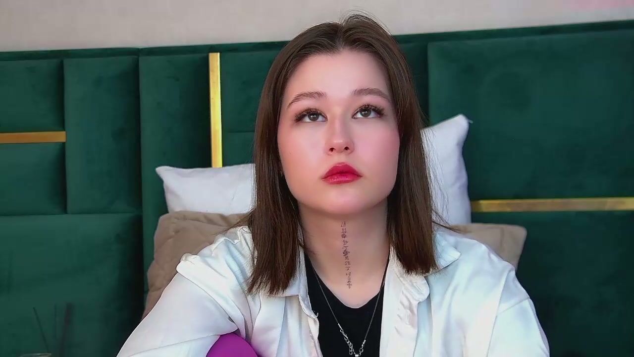 miajoys amateur webcam video 19-Nov-2025