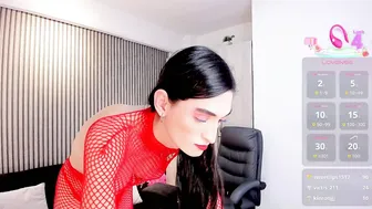 lily_cash1 19-Nov-25 bigballs