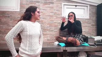 Naughtyluxe cum sex chat