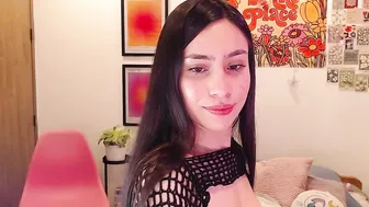 honeyypeaach cam sex chat (11-20-2025)