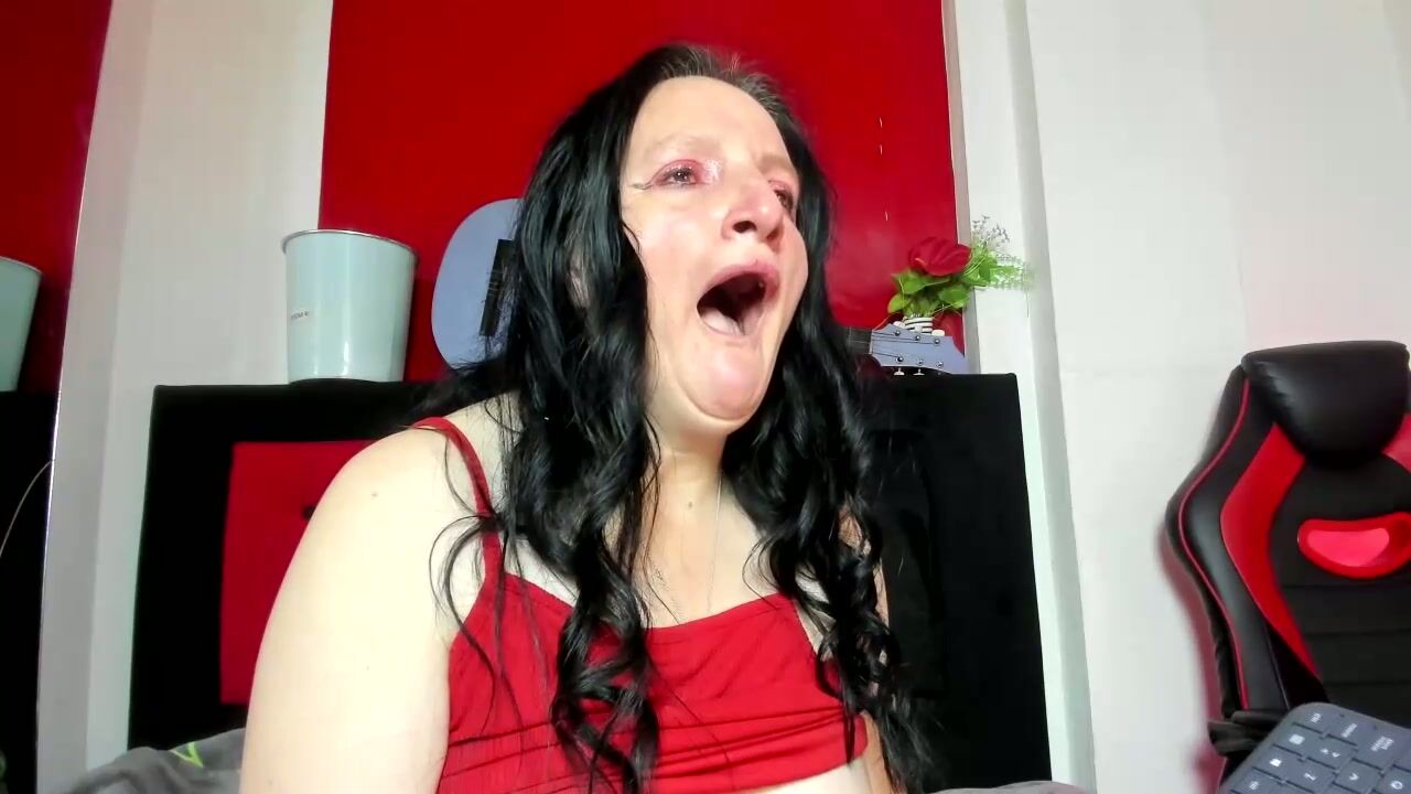 andrefoxx_ 19-Nov-2025 squirt