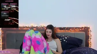 _just_a_simple_girl on cam webcam chat