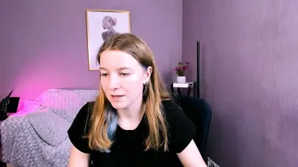 Fairy_viola 18 chat sex cam