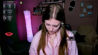 Leona_light bigass cam show