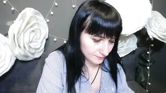 Ninaflawlees shy - 19-Nov-25