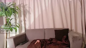 yuliethpetite petite (11/19/2025)