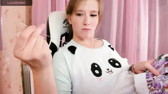 anabelmelody video cam (11/19/2025)