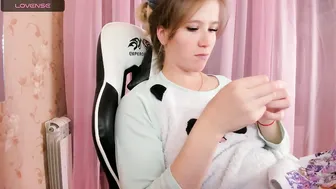 anabelmelody video cam (11/19/2025)