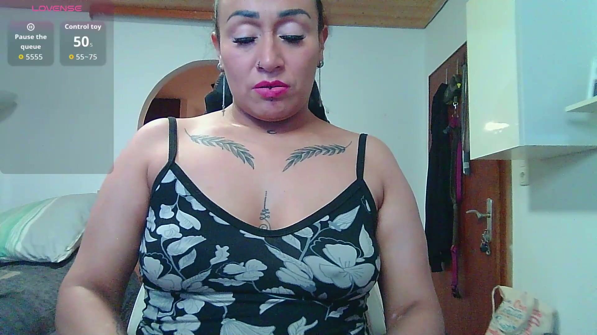 luna_vitihot porn chat video 11/20/2025