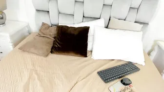 drinklau18 nude chat (11/20/2025)