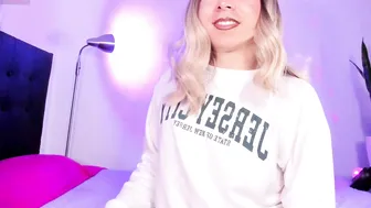 Victoria_qq premium porn (11/20/2025)