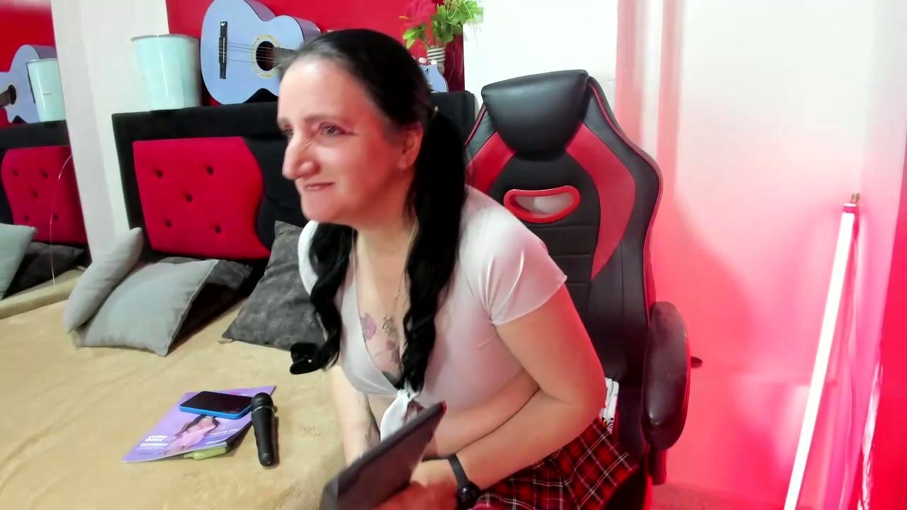 Andrefoxx_ bdsm (11/20/2025)