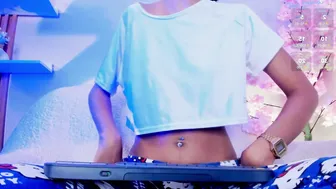 isa_little4u recorded nude video 357226
