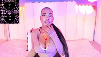 Reinamiah xxx chat (11-20-2025)