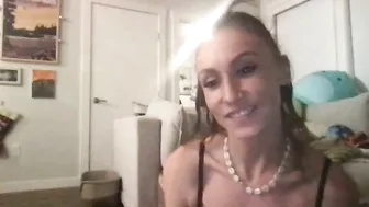 verynaughtynina recorded nude video 357983