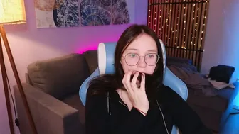Saintmolly_ porn cam chat 20-Nov-25