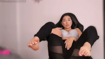 anthonellasweet_ video cam posing on webcam