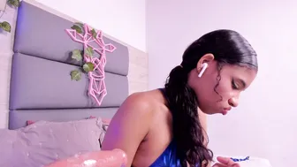 ashleyhiil2 cam video cam girl