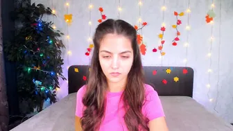 Milana_crystal_ pvt cam video