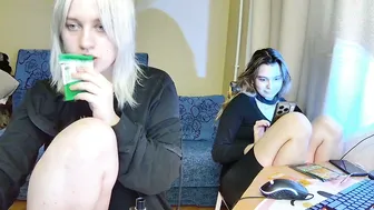 Dirty_kiss69 lesbian free cam show