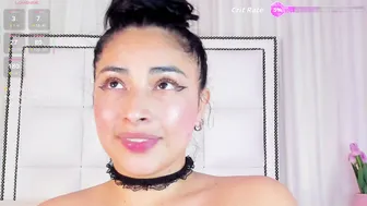 emilybta webcam 11-21-2025