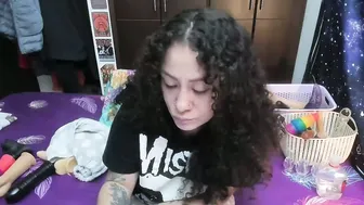 laura_anal_ 11/21/2025