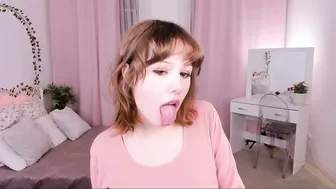 Janetmoor free porn video 11-20-2025