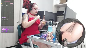 Leidycrstnch21 (11-21-2025)