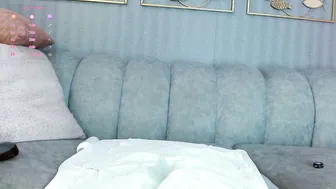 Lara_jeean (11/21/2025)