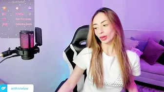 Anthonelaa777 porn chat video 21 November 2025