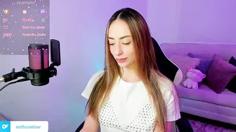 Anthonelaa777 porn chat video 21 November 2025