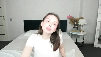 sofia_gaze (11-21-2025) tease