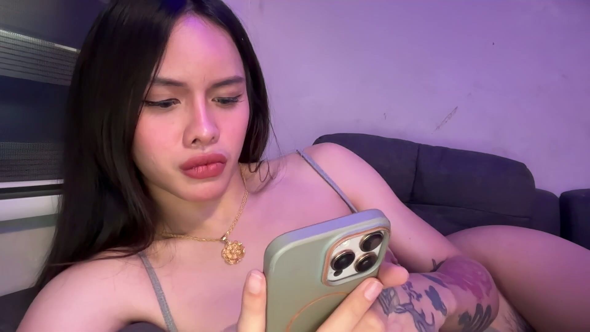 Hugecockeightine horny amateur video (05-22-2025)