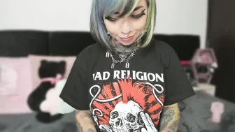 Nikkiramone bigass - 22-May-25