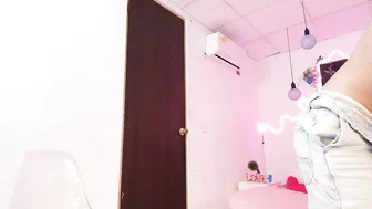 azul_horny stream 05-22-2025
