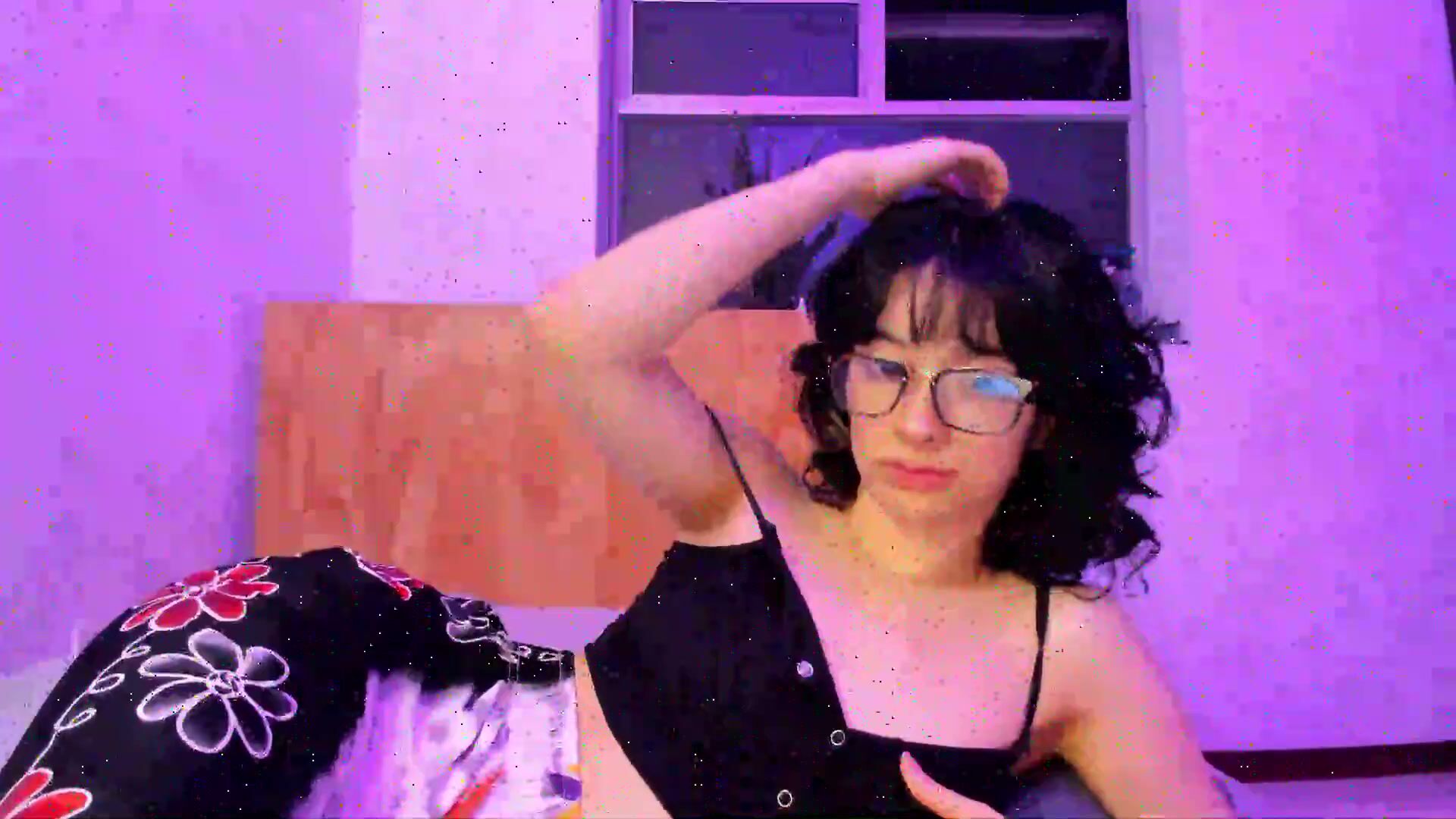 petitee_lunna latina chat cam porn