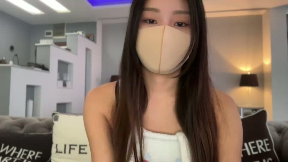 Yukilovesjojo nonude (05/23/2025)