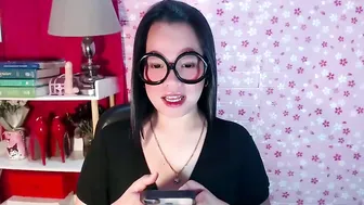 joanagorgeous (11/20/2025)
