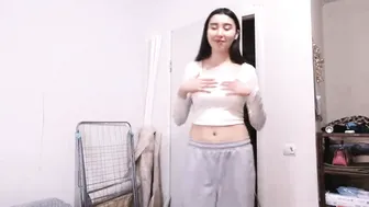leonieschmith shy - (11-21-2025)