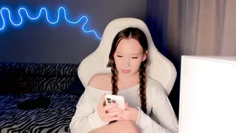 Neyrmina smalltits camvideo