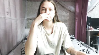leila_bambi_ smalltits 11/21/2025