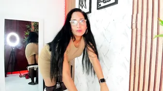 annaarela 21-Nov-2025 chat cam porn